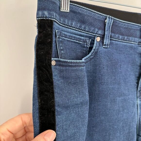 Soma Women's Mid-Rise Velvet Tuxedo Stripes Ankle Crop Jeans Blue Denim Size XL - Picture 3 of 10